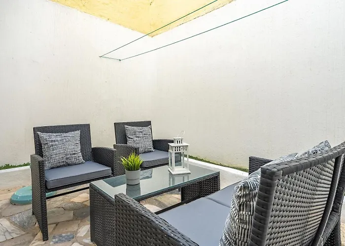 House Lagoon Pansiyon *