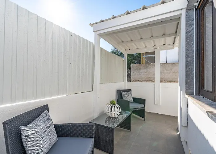 House Lagoon Pansiyon *