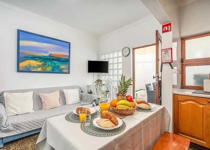 House Lagoon Pansiyon *